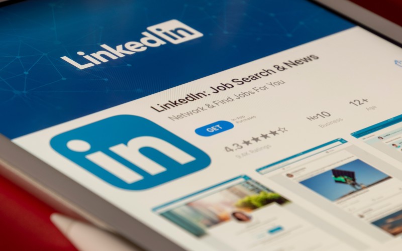 LinkedIn. Credit: Souvik Banerjee, Unsplash